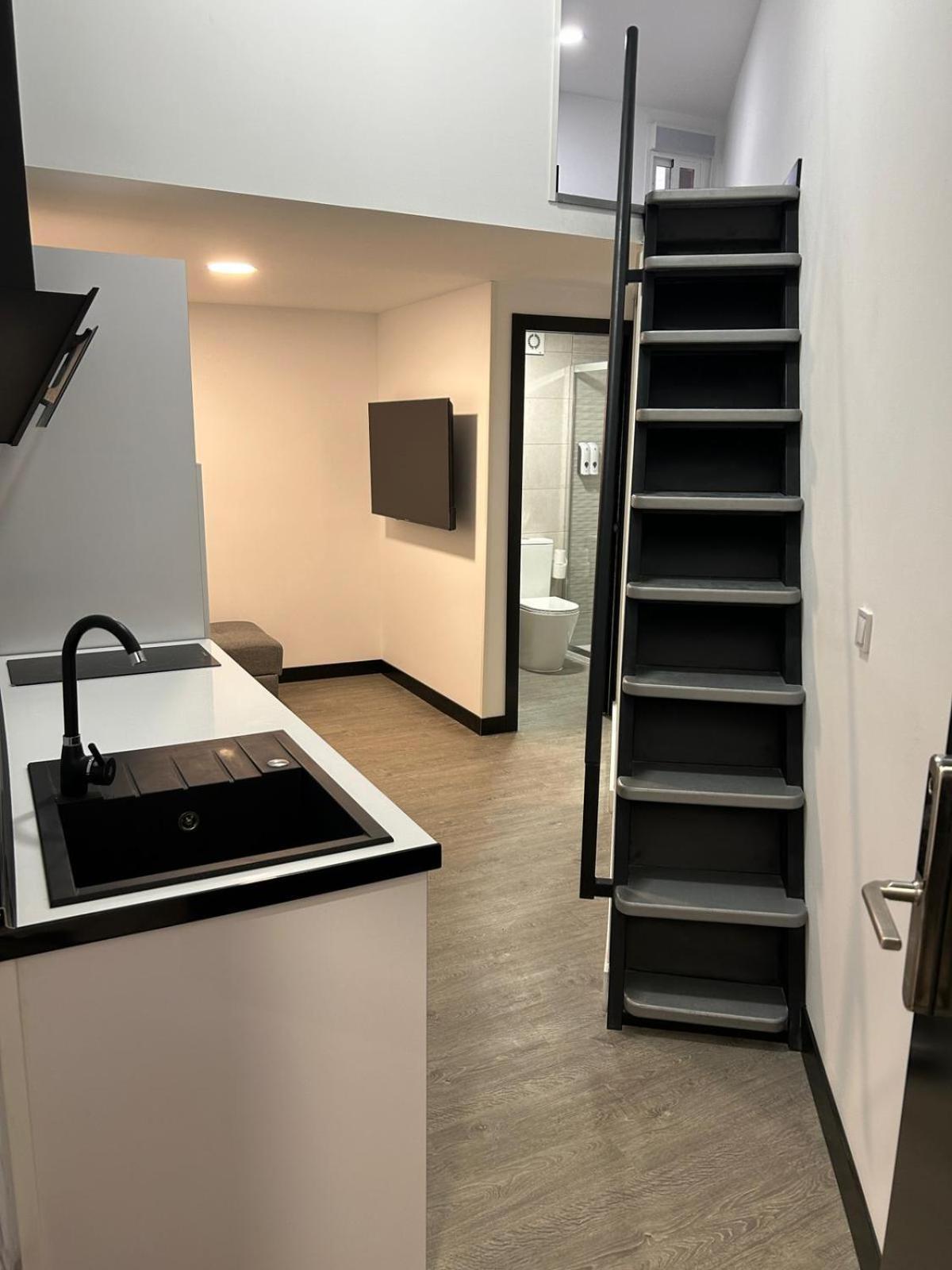 Cotrades En San Blas-canillejas Apartamento *