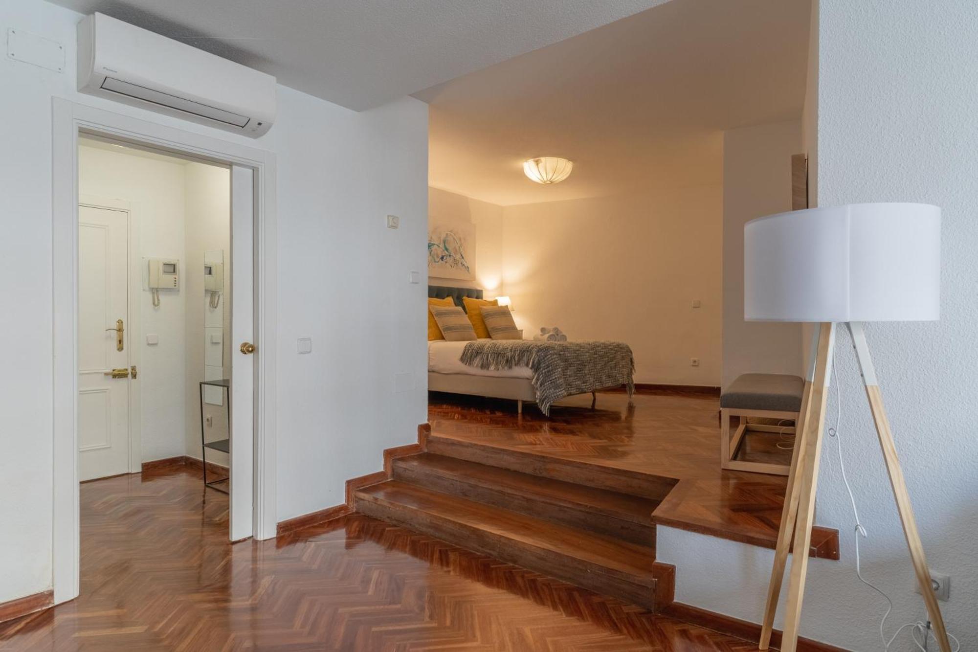 Apartamento Brigth Stylish - Gran Via Madrid