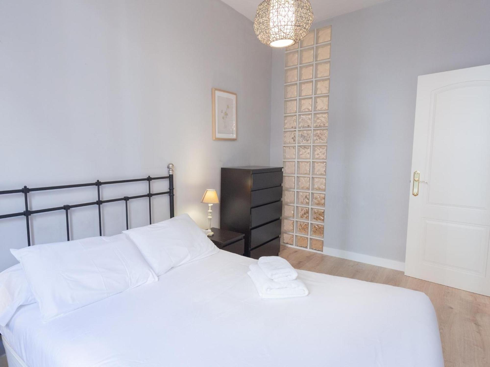 Enorme Y Acogedor Piso En La Puerta Del Sol Apartamento Madrid