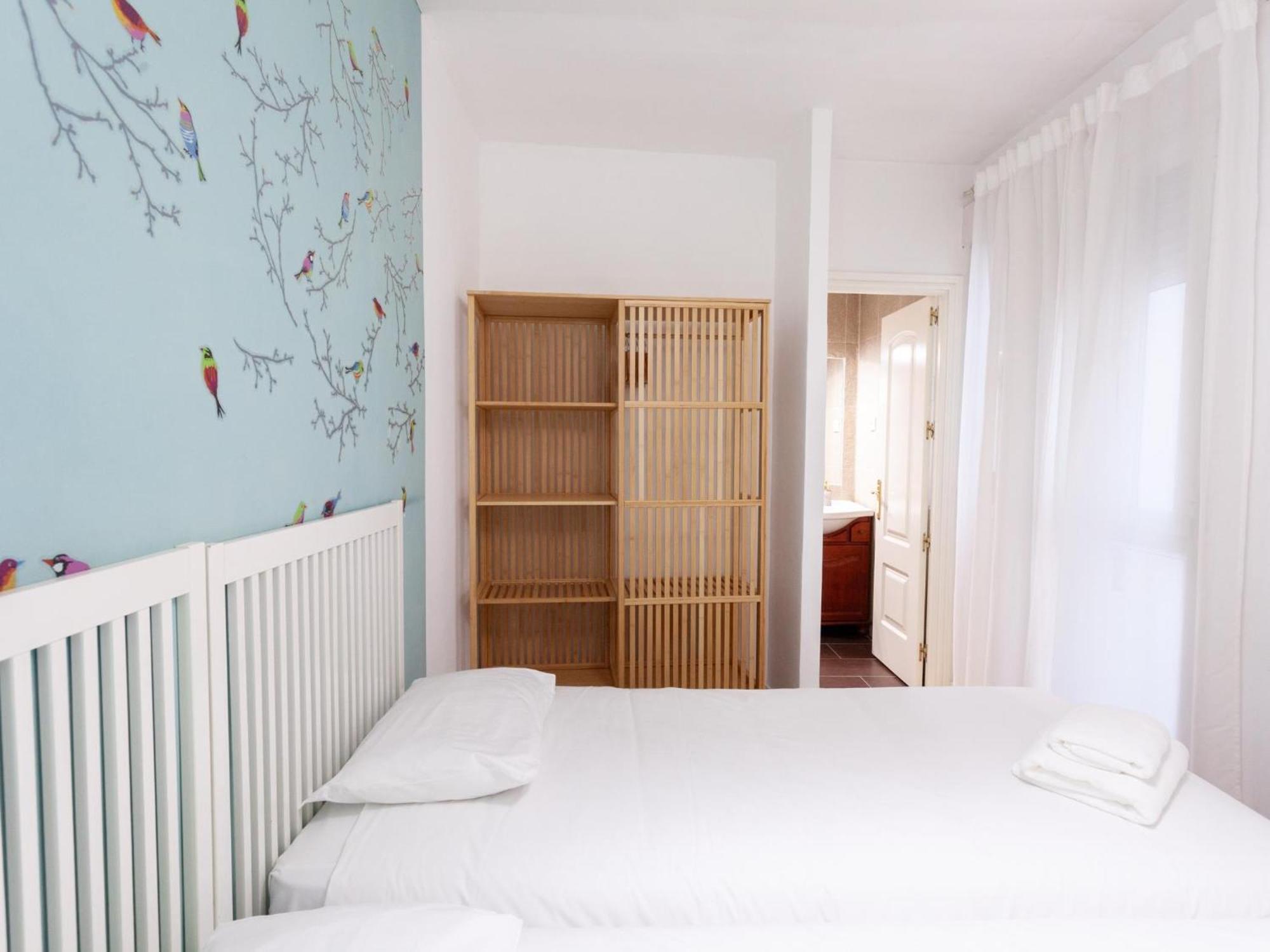 Apartamento Enorme Y Acogedor Piso En La Puerta Del Sol *