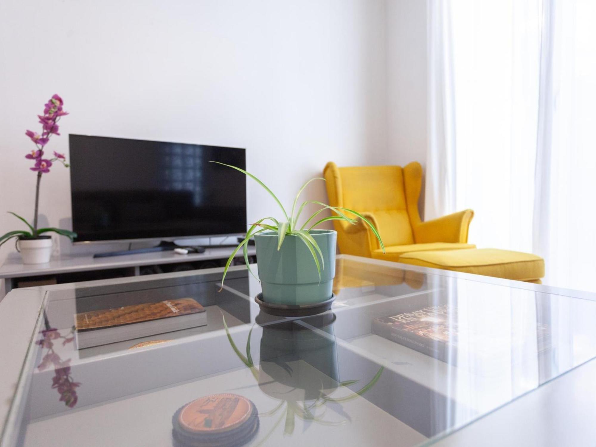 Apartamento Enorme Y Acogedor Piso En La Puerta Del Sol *