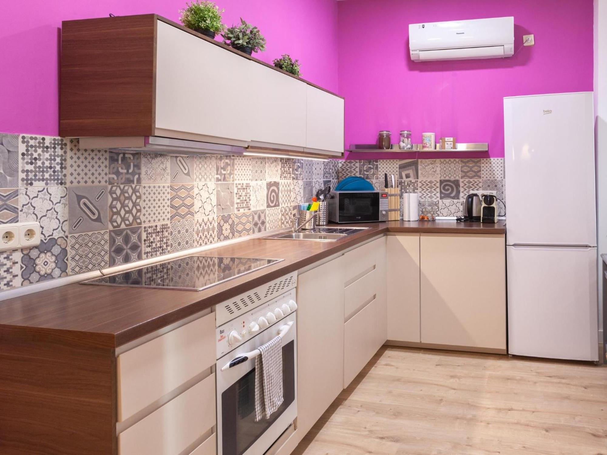 Enorme Y Acogedor Piso En La Puerta Del Sol Apartamento *