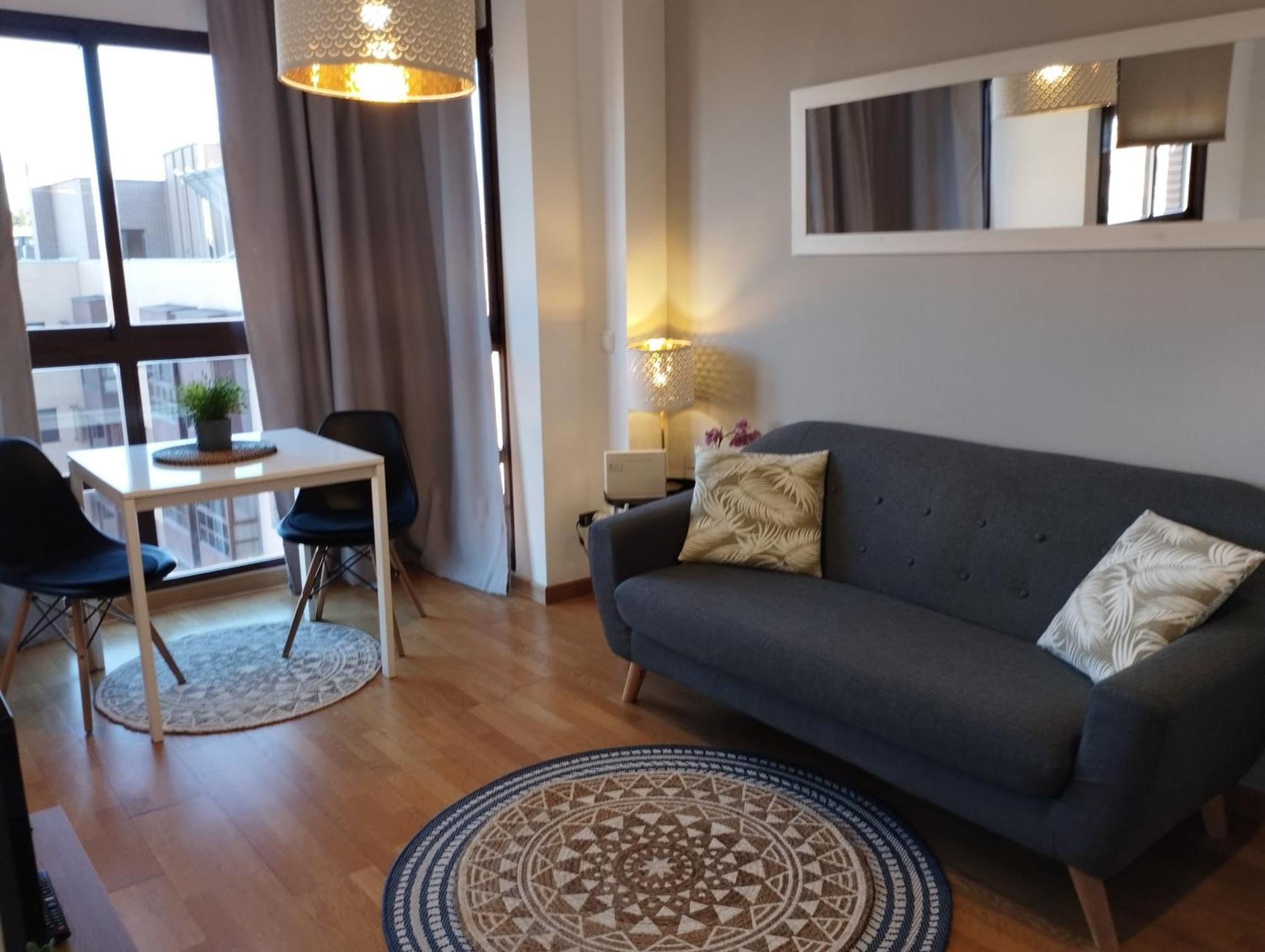 Pirra - Aeropuerto Ifema Apartamento