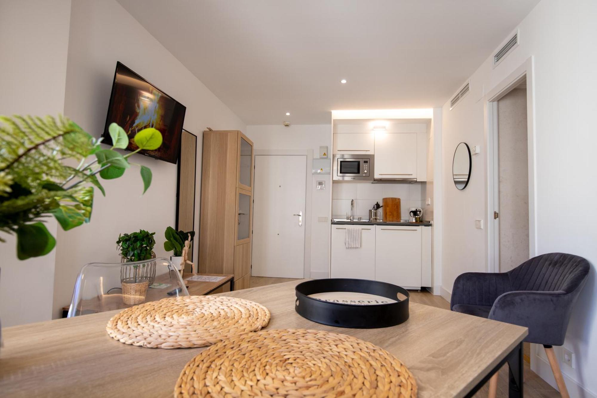 Apartamento Edificio Leganitos Xv Madrid