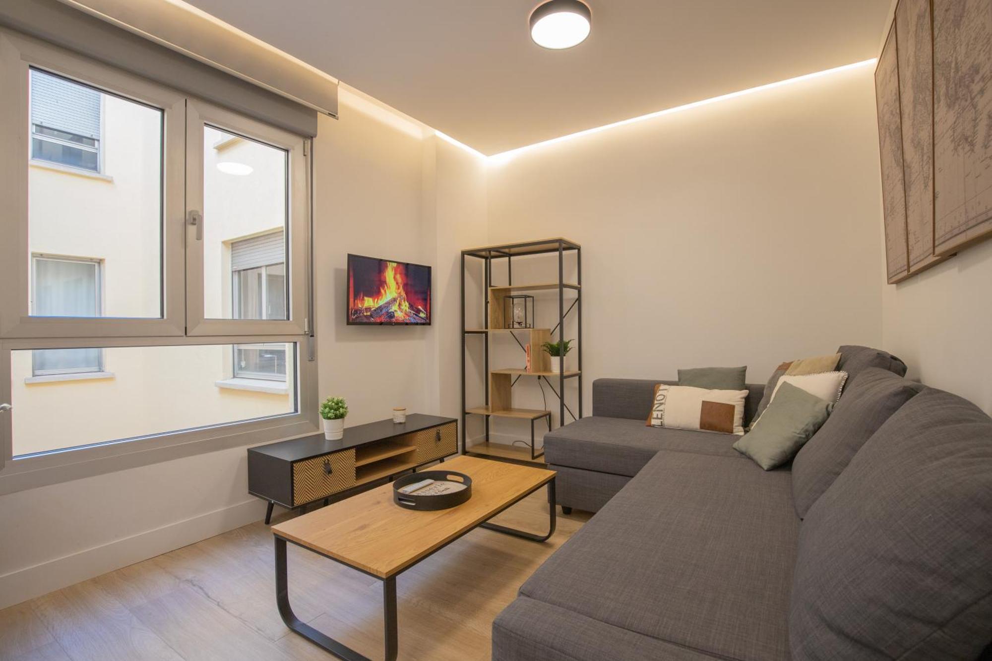 Apartamento Edificio Leganitos Xv Madrid