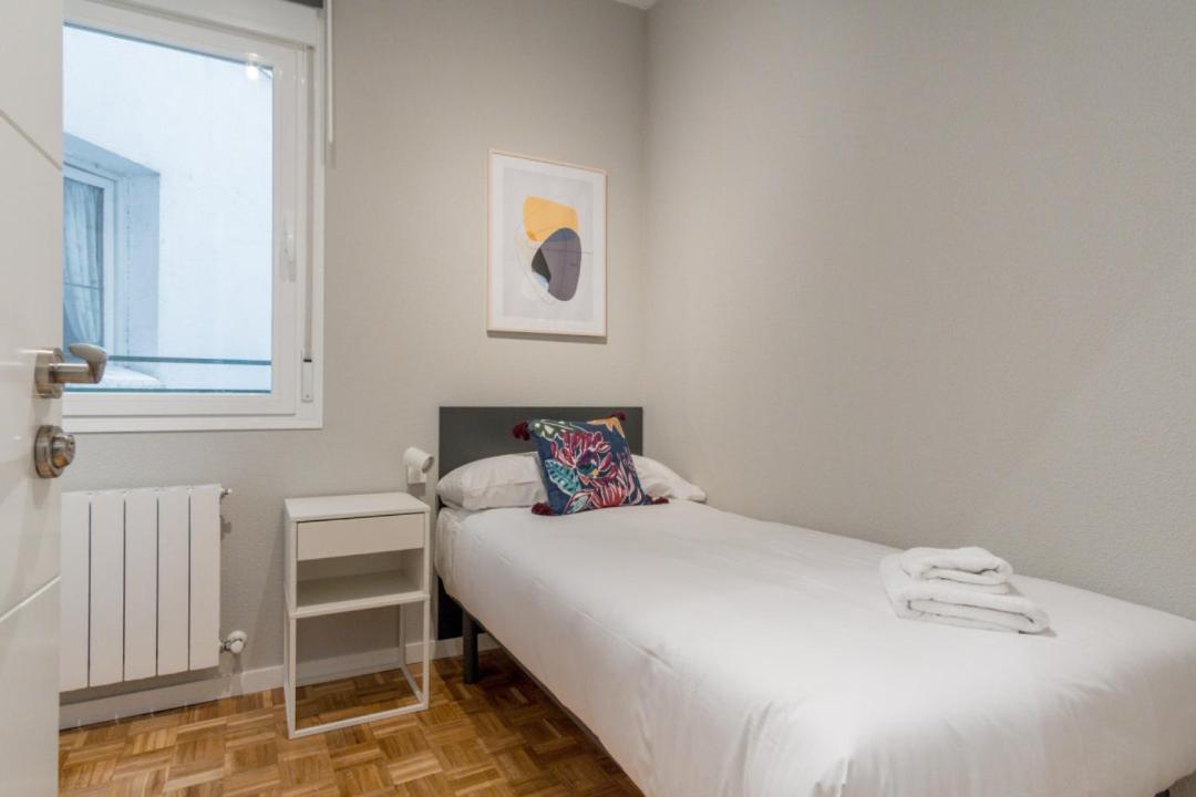 Apartamento Wide & Modern- 3bd 1bth- Delicias