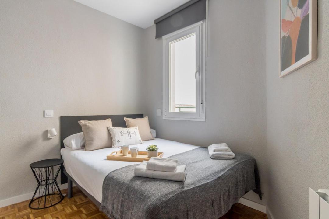 Apartamento Wide & Modern- 3bd 1bth- Delicias *