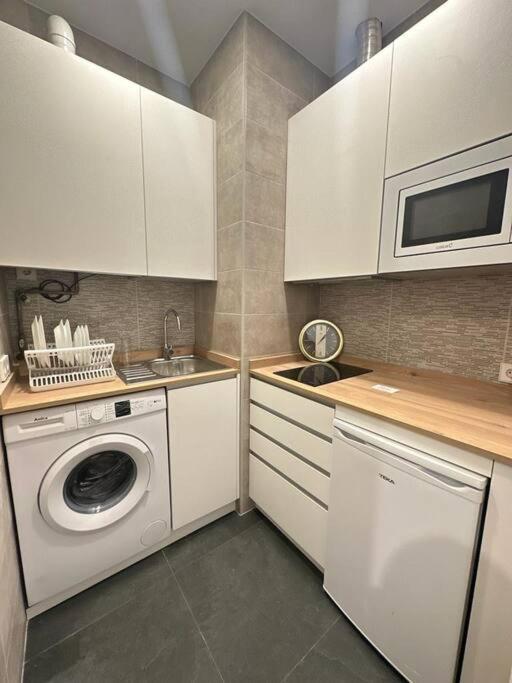 Apartamento Mad Coco Frente Al Prado Madrid