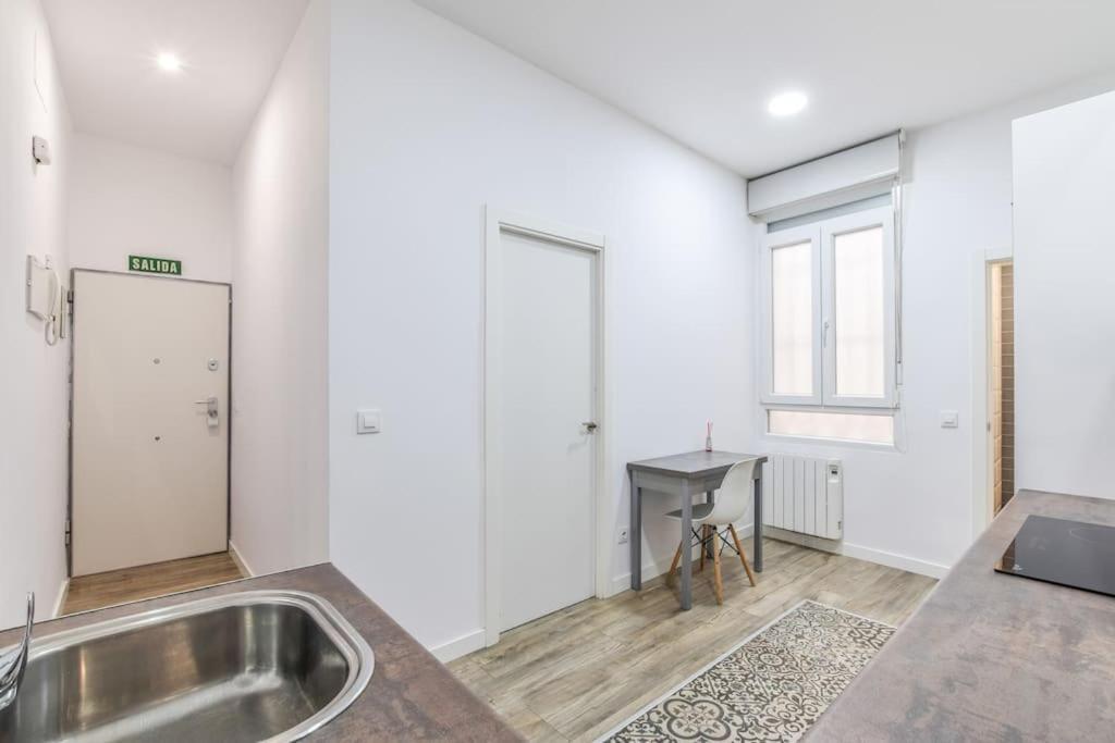 Unique Flat La Latina * Billiard & Darts Apartamento Madrid