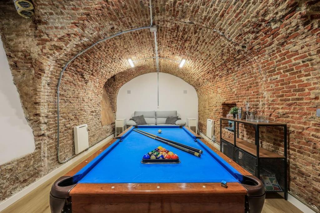 Apartamento Unique Flat La Latina * Billiard & Darts Madrid