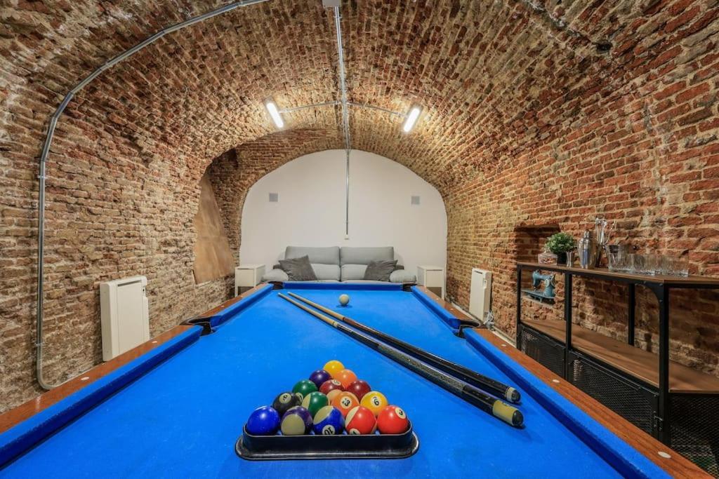 Apartamento Unique Flat La Latina * Billiard & Darts Madrid