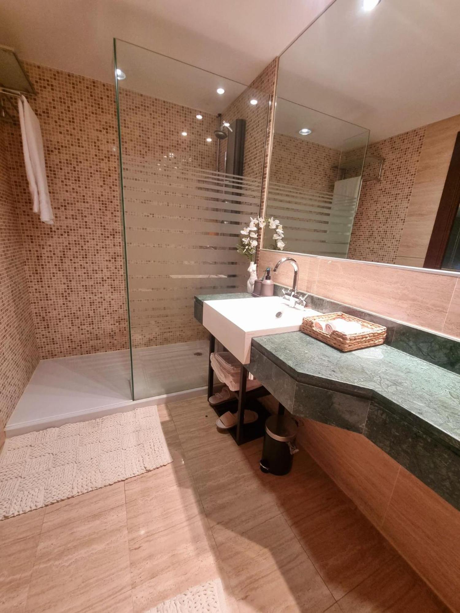 Exyca Ifema Apartamento *