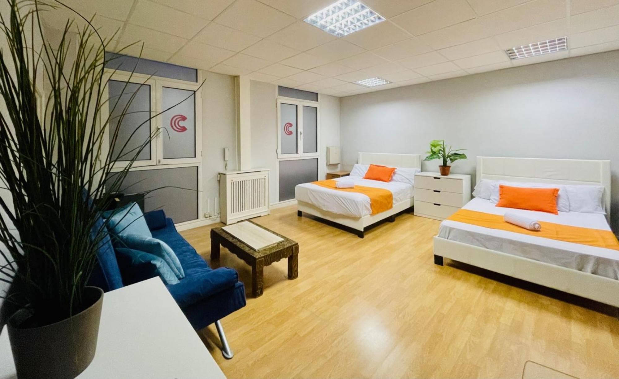 Punta Me In The Location In Downton Apartamento Madrid