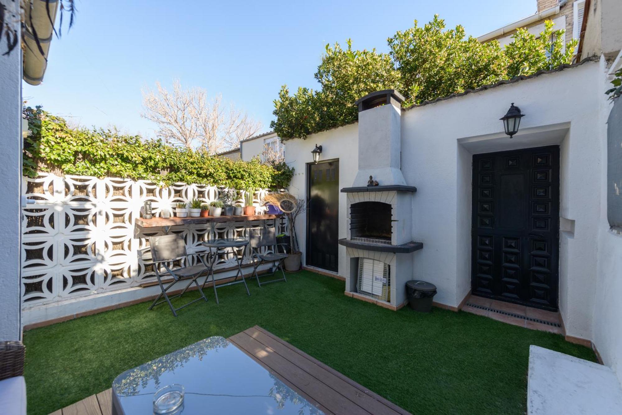 Sabadell Calle, Casa Familiar De 3 Con Terraza Junto Metro Fuencarral Apartment