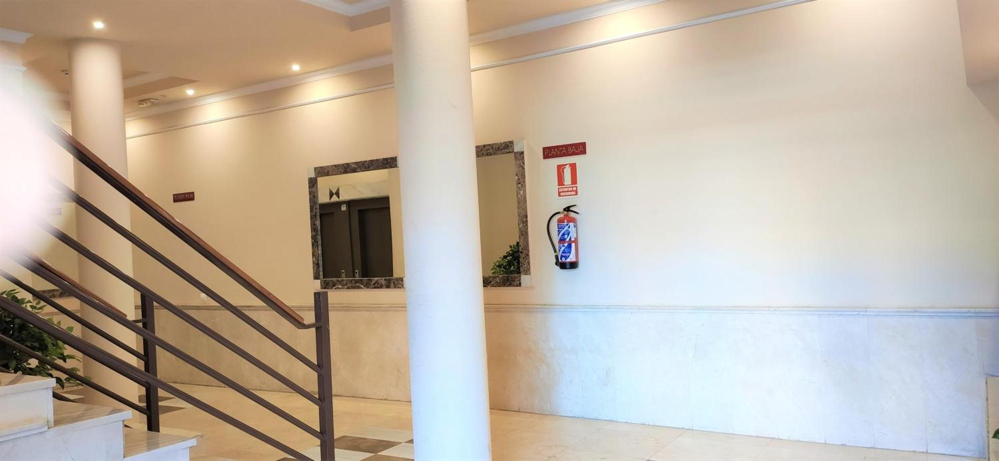 Deyanira 59 Airport Ifema Apartamento