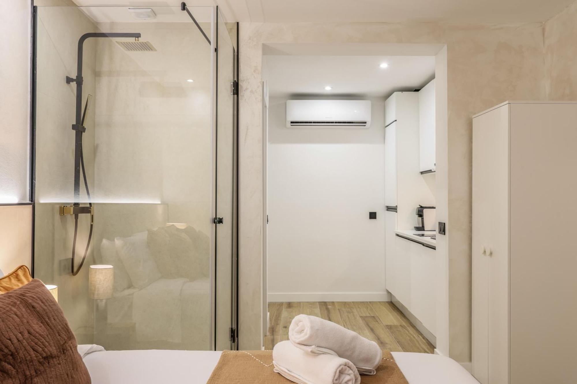 Asequible A Pasos De Callao, Mid Term Apartment Madrid