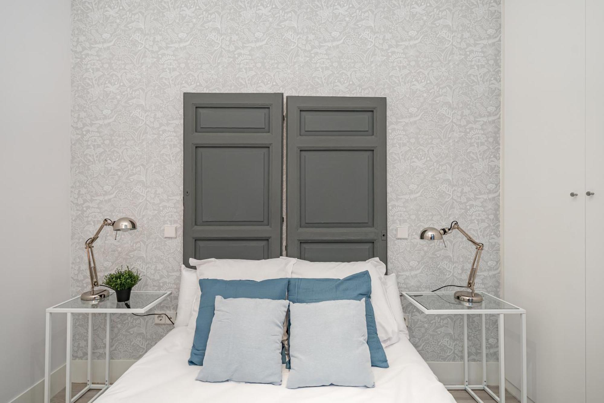 Lalatina Ii Calle Almendro 3br 2bh Apartamento *