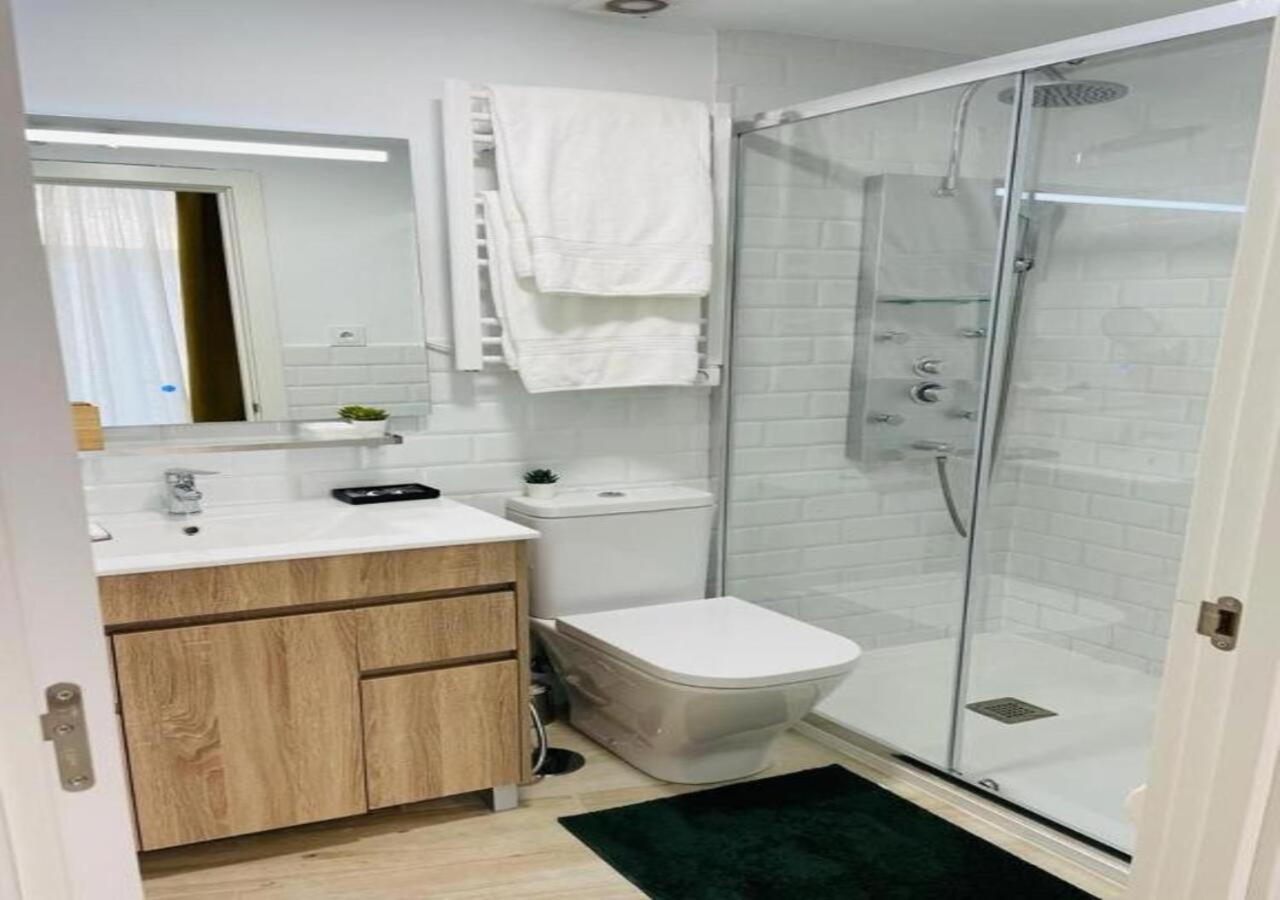 Centrico En Apartamento Madrid