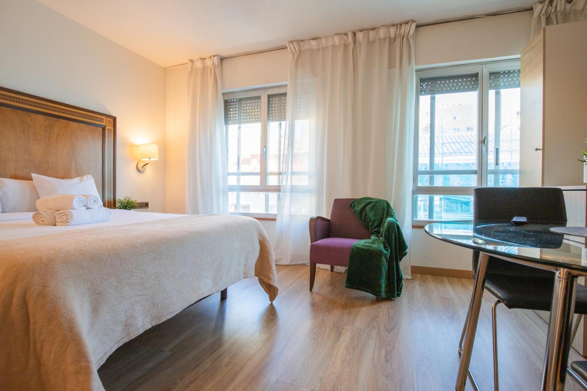 Apartamento Edificio Leganitos Xv Madrid