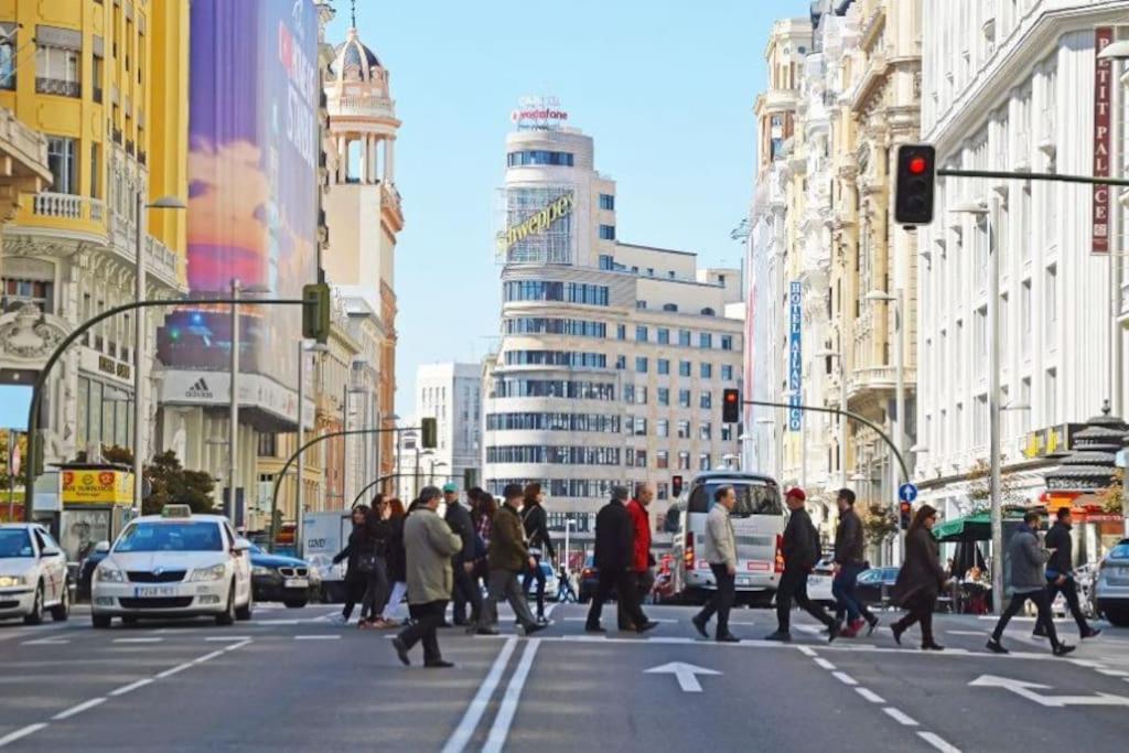 Punta Me In Downtown Madrid