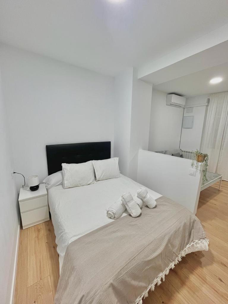 Apartamento Lofts 4towers - La Paz Madrid