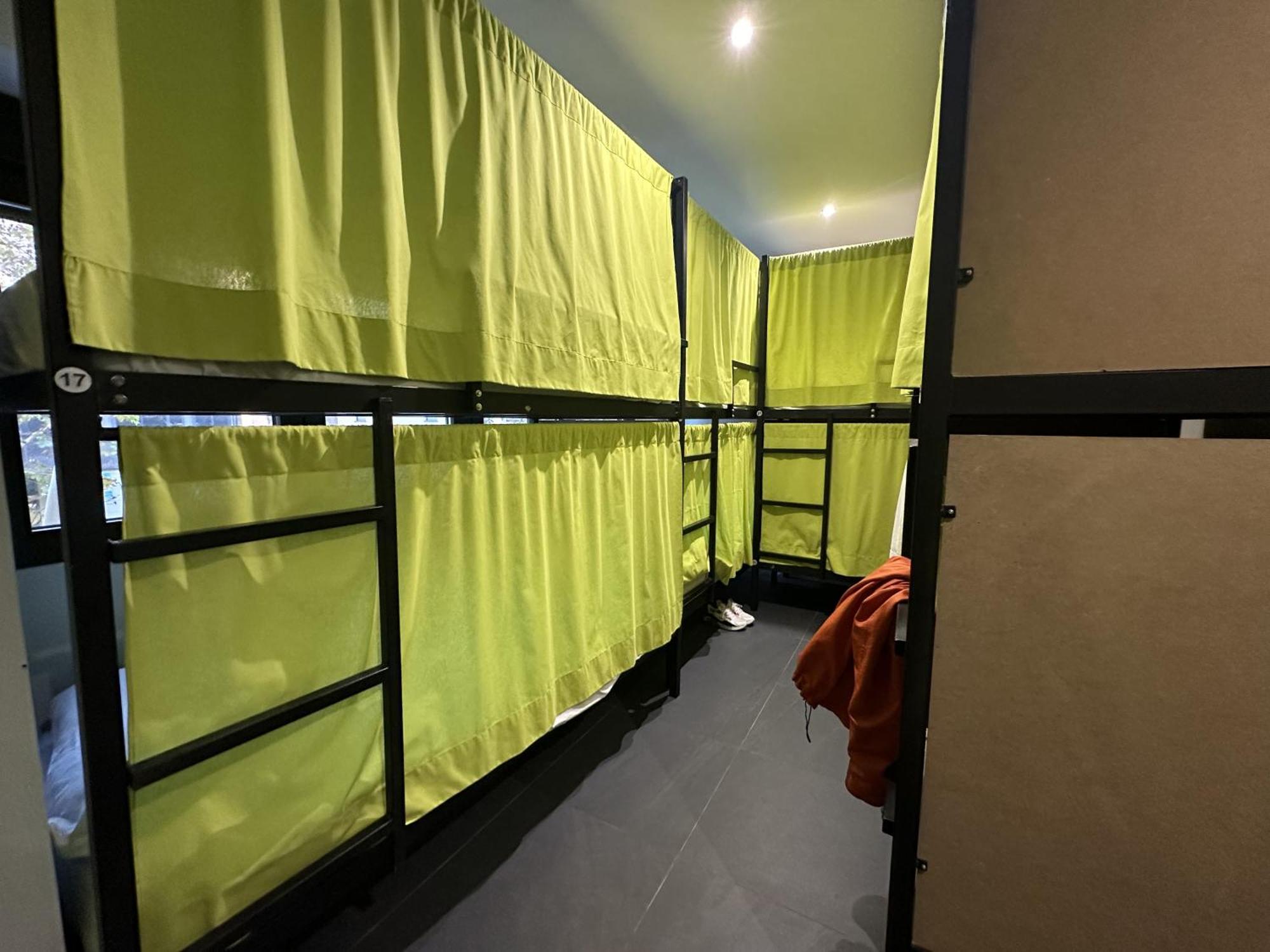 Hostal Madriz *