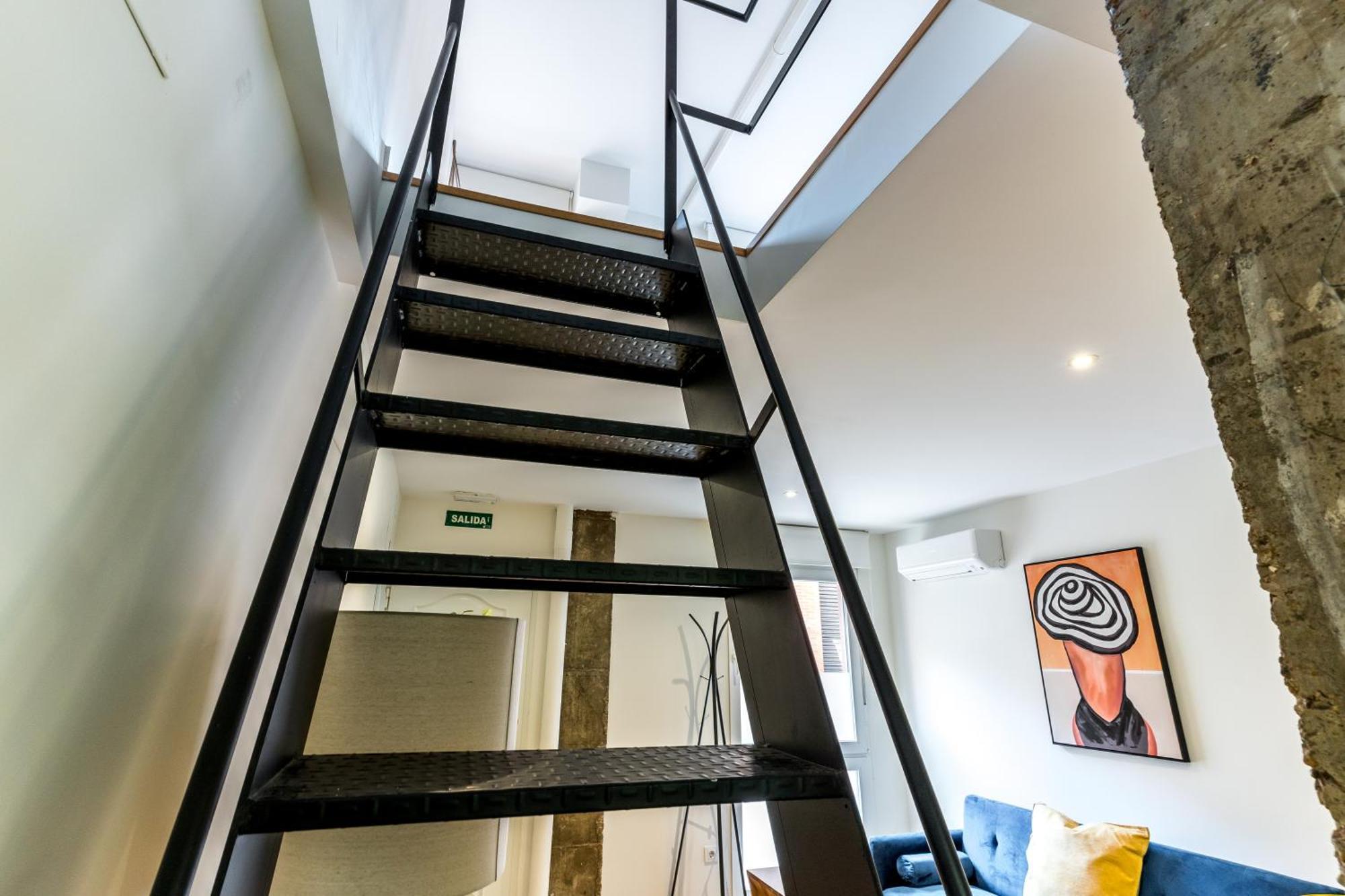 Apartamento Stylish Duplex - 1 Bd 1bth- Plaza Castilla Madrid