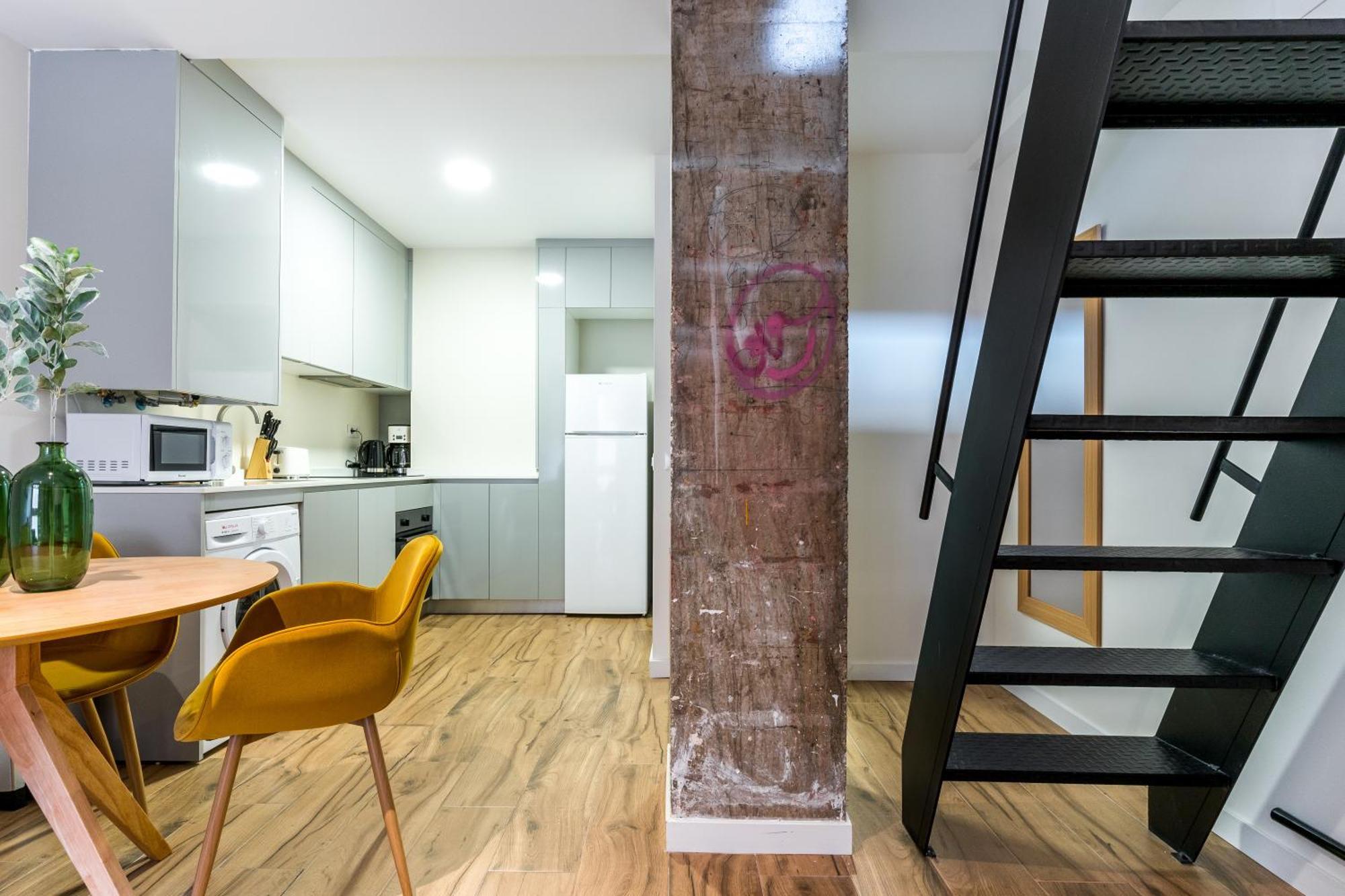 Apartamento Stylish Duplex - 1 Bd 1bth- Plaza Castilla Madrid