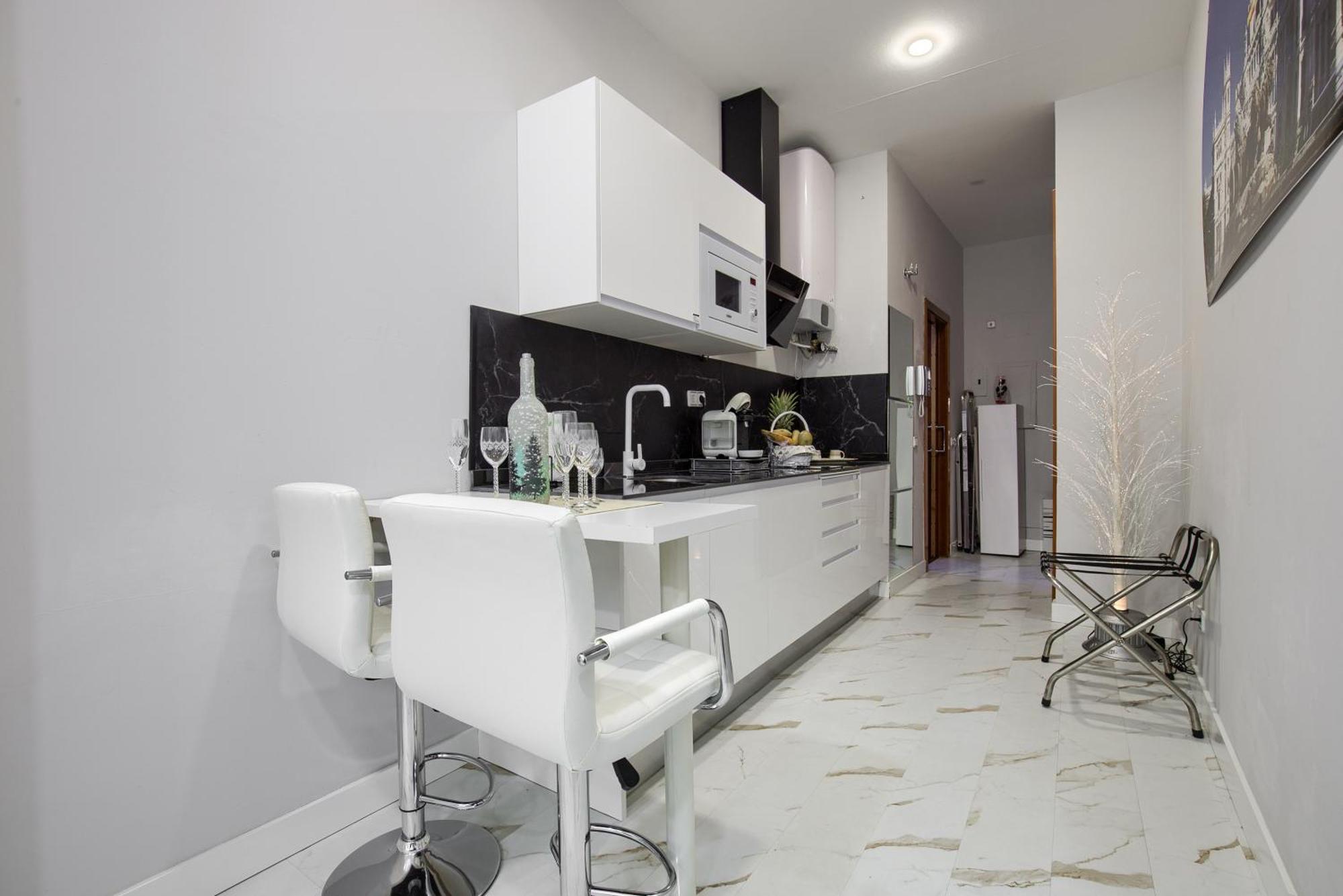 Lovely In Gran Via Apartamento Madrid
