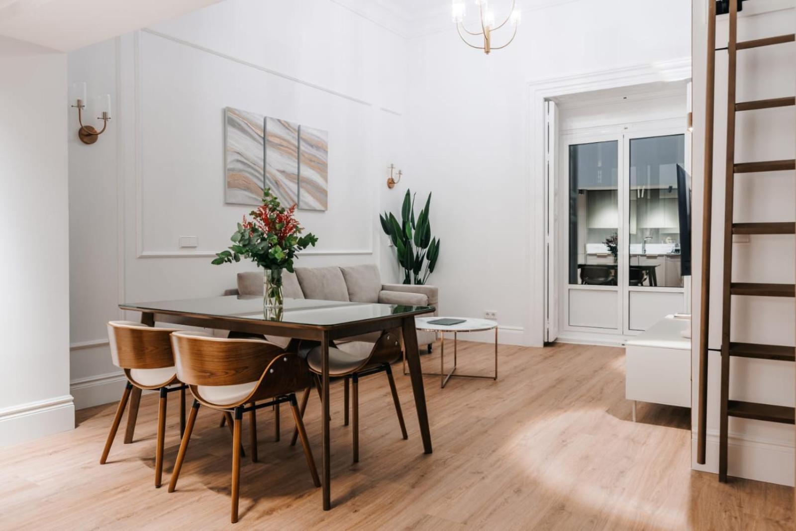 Stunning Near Gran Via Metro * Madrid