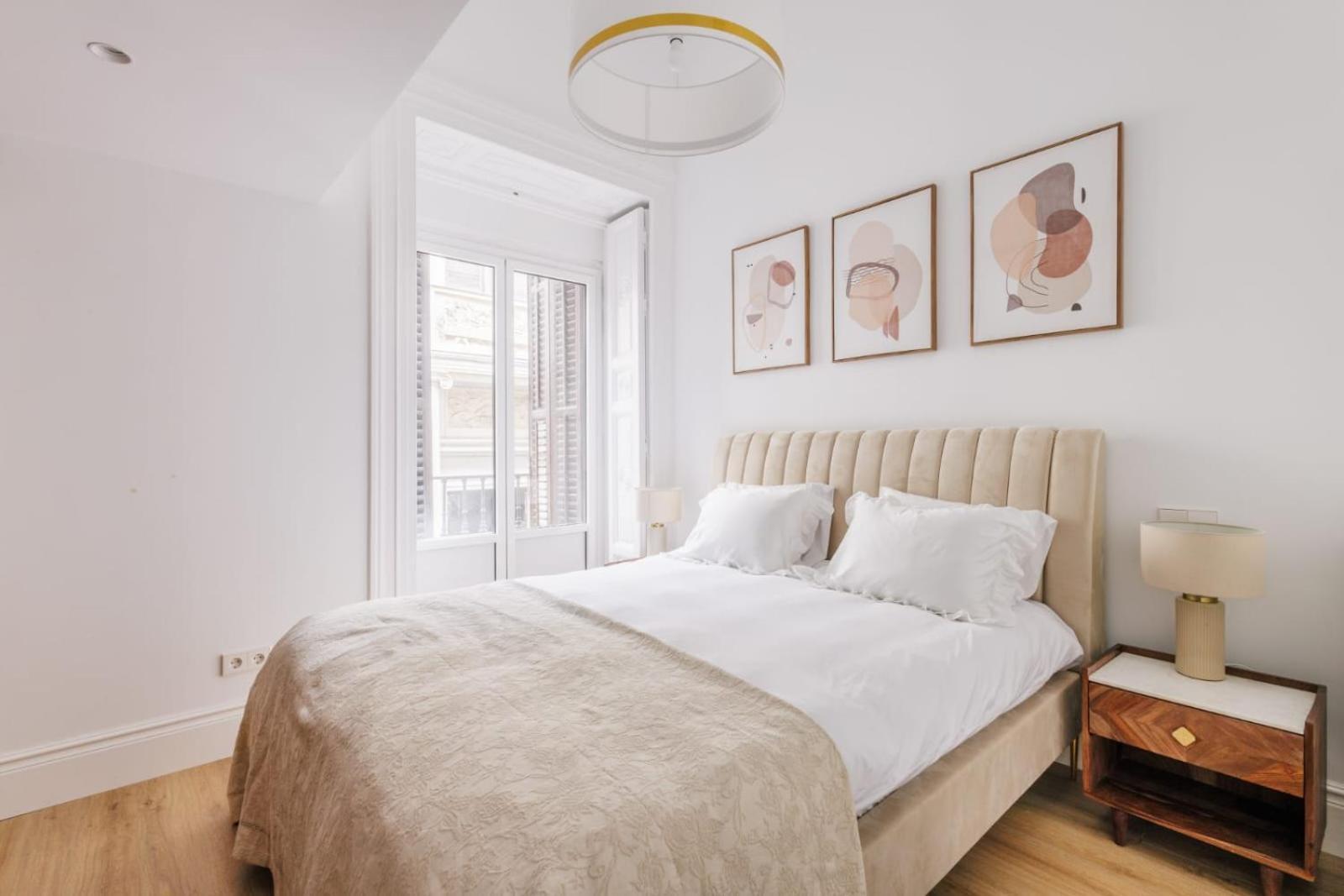 Stunning Near Gran Via Metro *