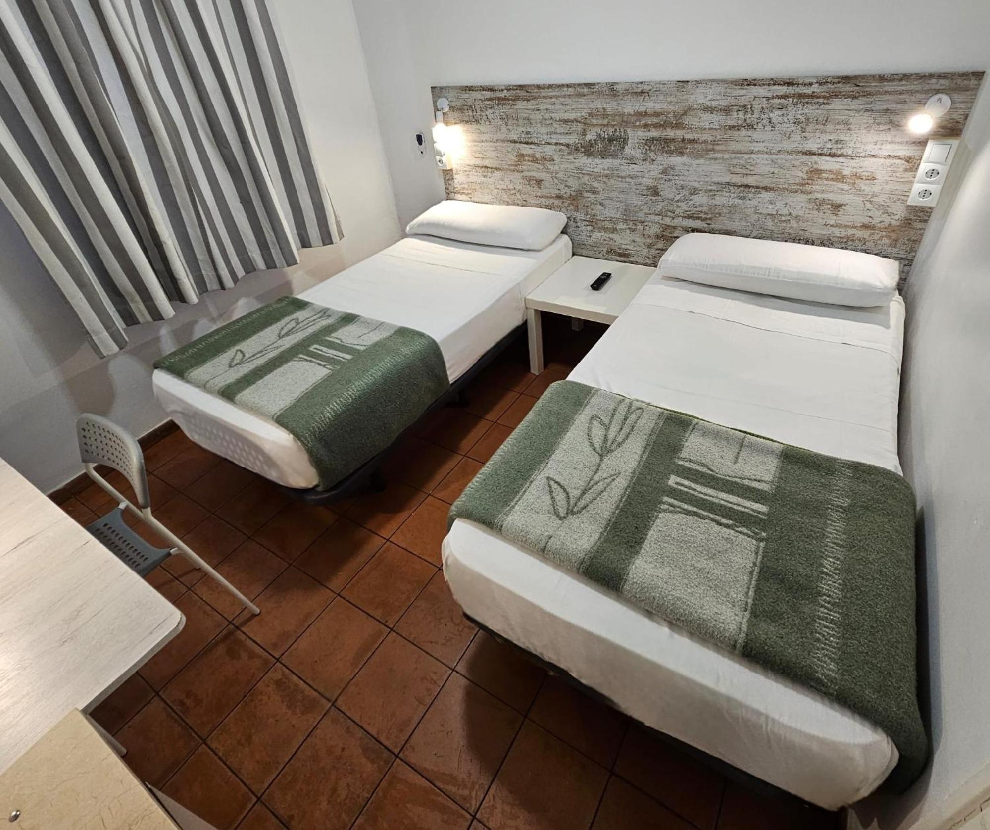Pensión Casa De Huespedes Almansa