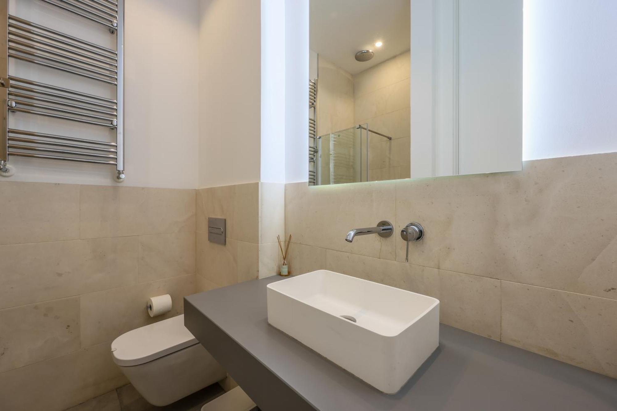 En El Corazon De Madrid, Casa Moderna Apartamento *