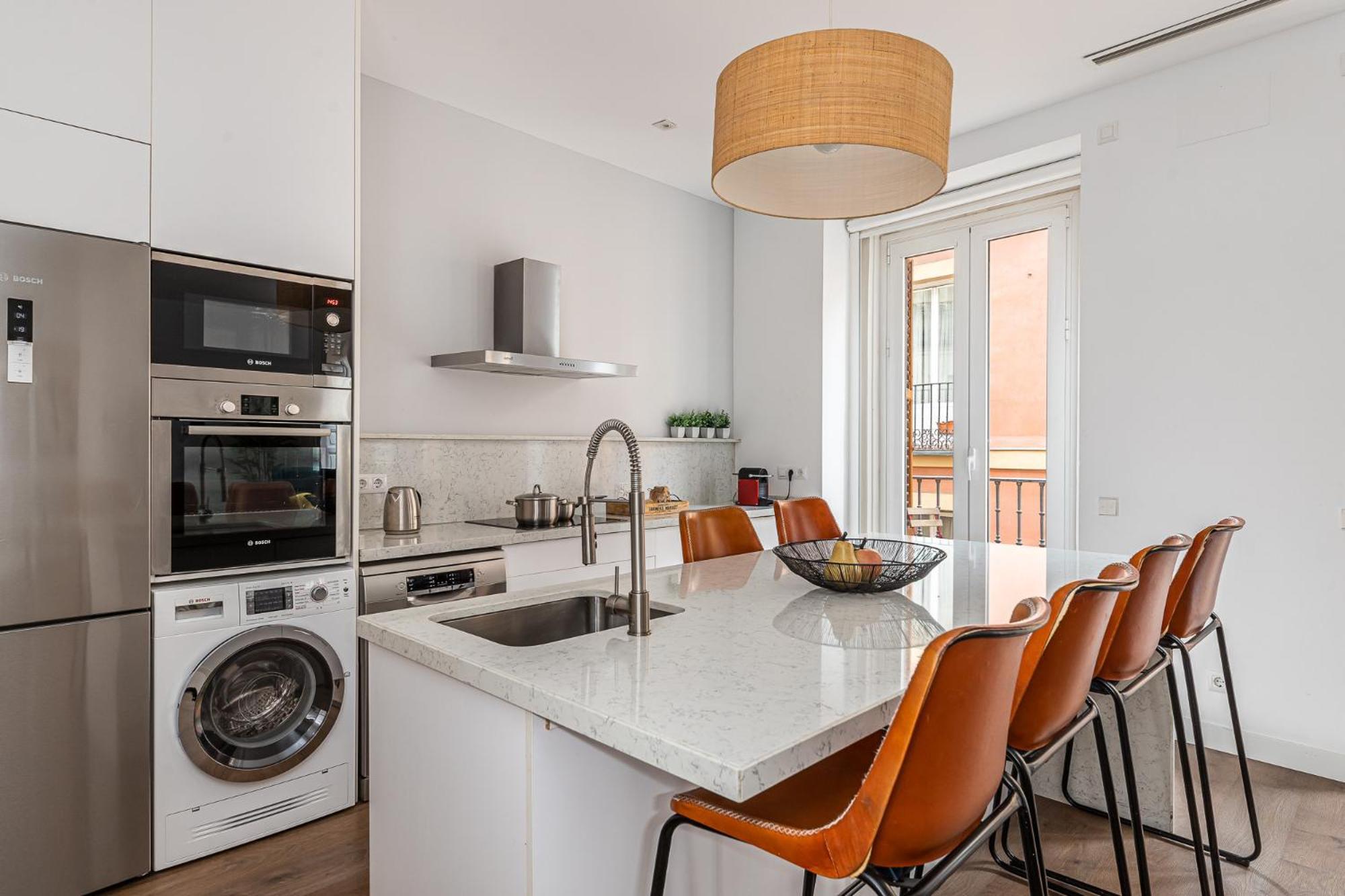 Apartamento Waou Puerta Del Sol V - Alquiler Corta Duracion Madrid