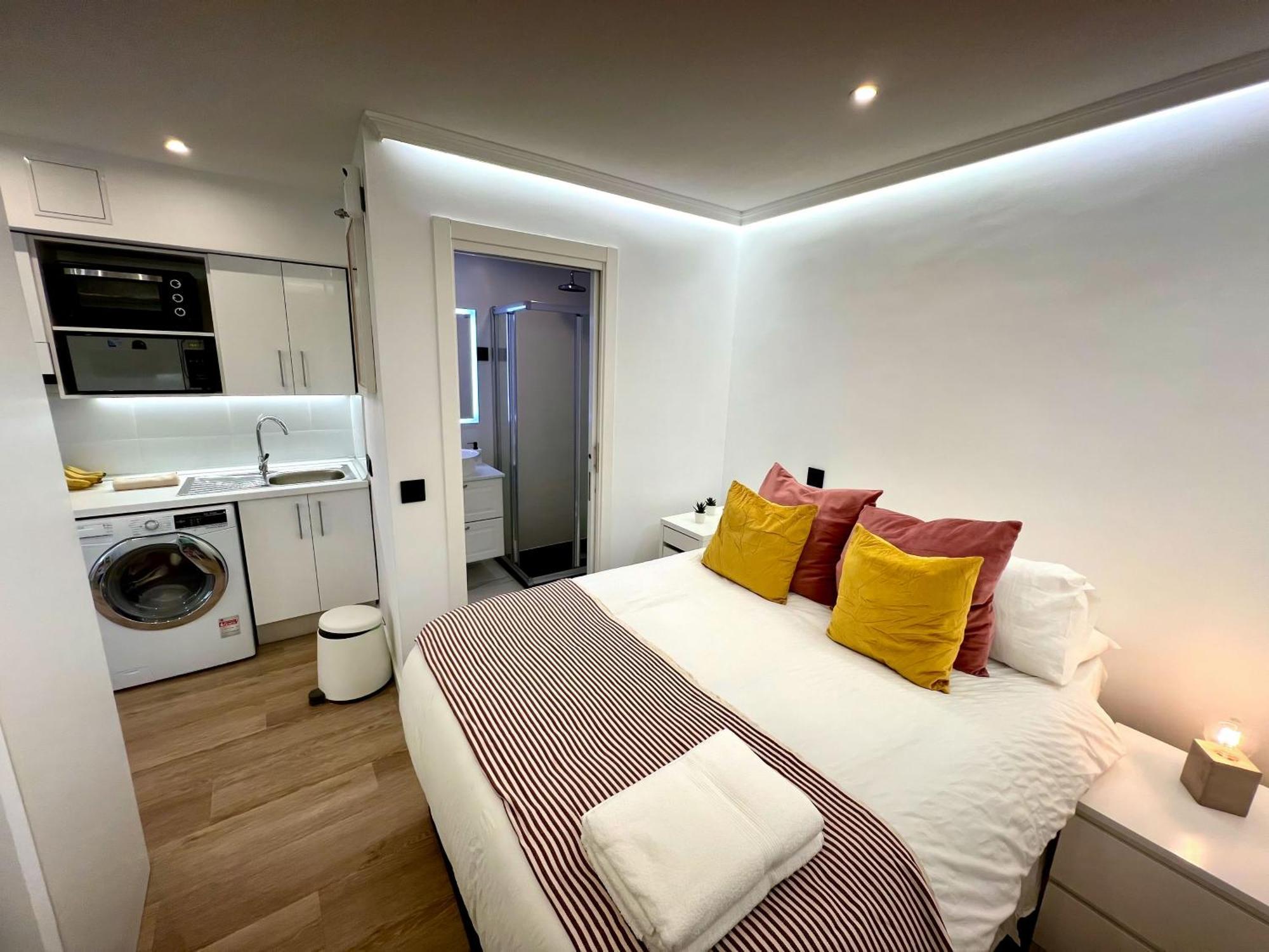 In The Heart Of Madrid-piso En Malasana * Madrid