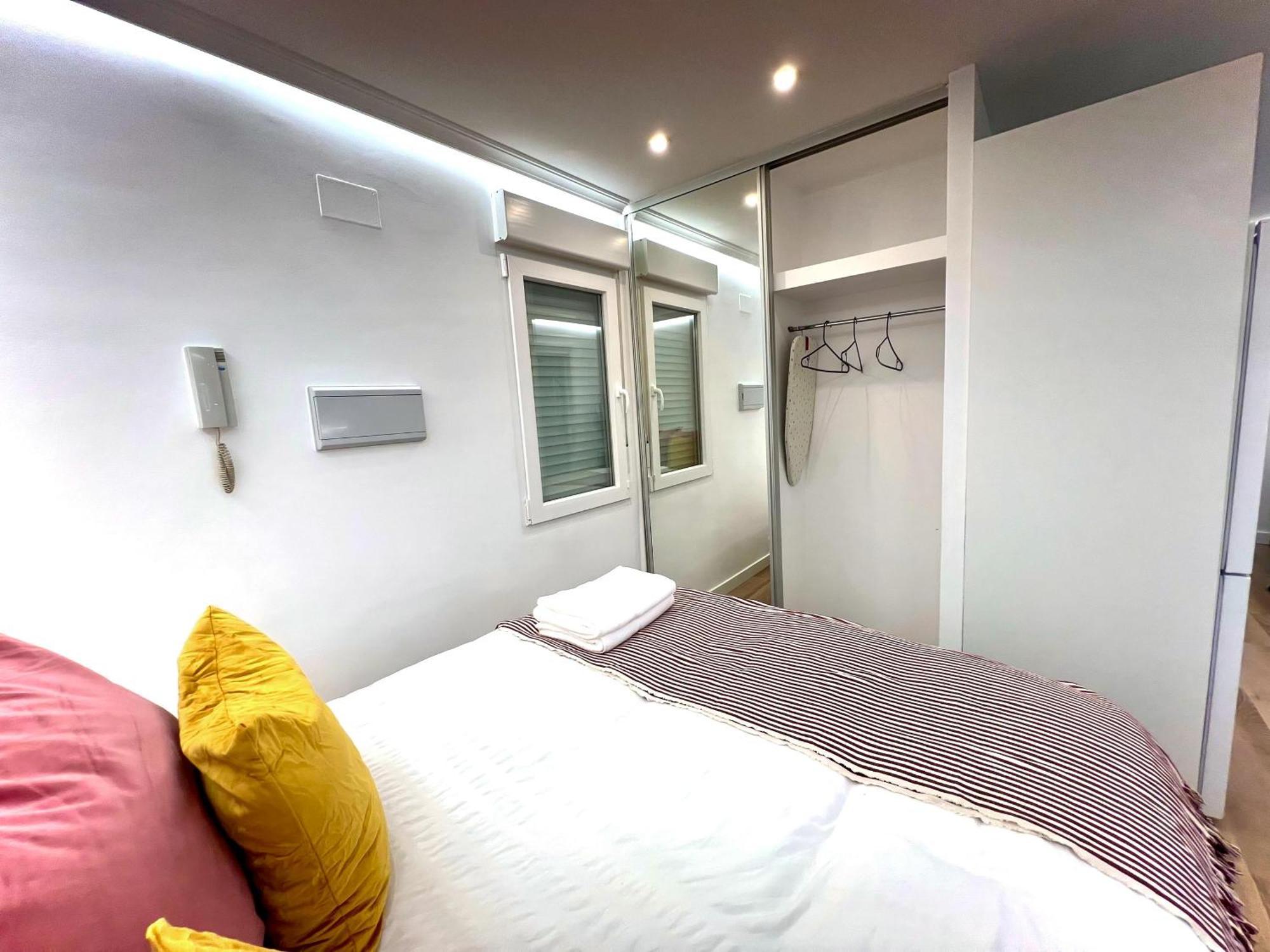 In The Heart Of Madrid-piso En Malasana Madrid
