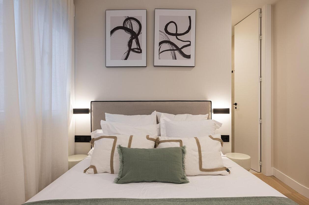 Gran Via Xv Calle De Conchas 4br 4bh Apartment *