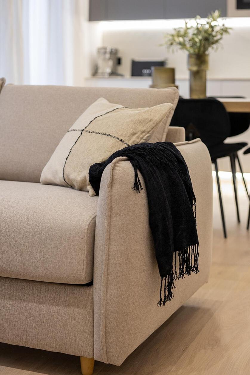 Gran Via Xv Calle De Conchas 4br 4bh * Madrid