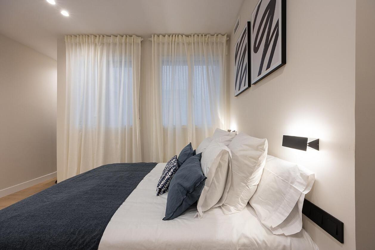 Gran Via Xv Calle De Conchas 4br 4bh * Madrid