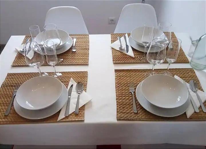 Piso Amplio Y A Estrenar A 1 Parada De Atocha Apartamento Madrid