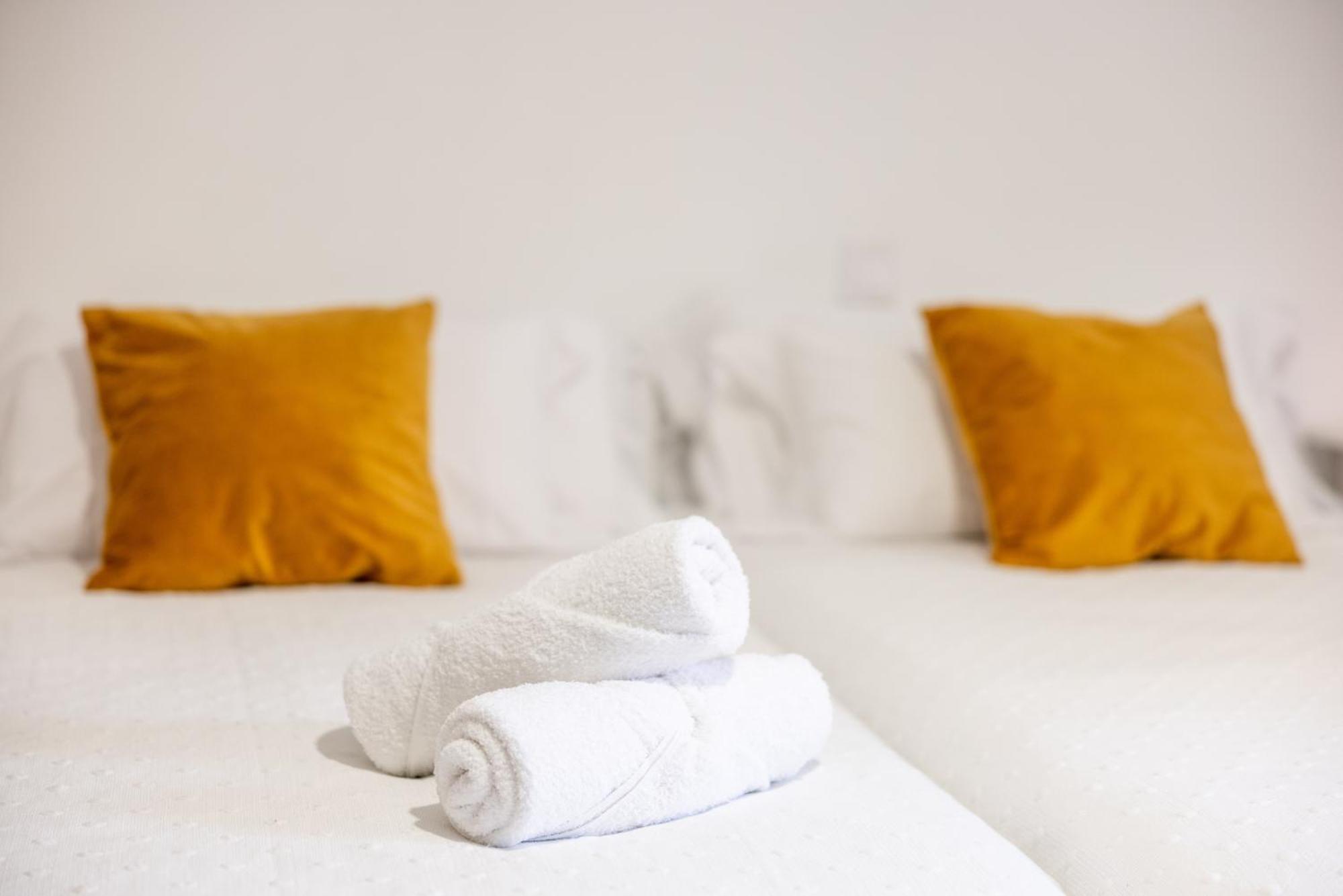 Jacinto Benavente Centro Apartment Madrid