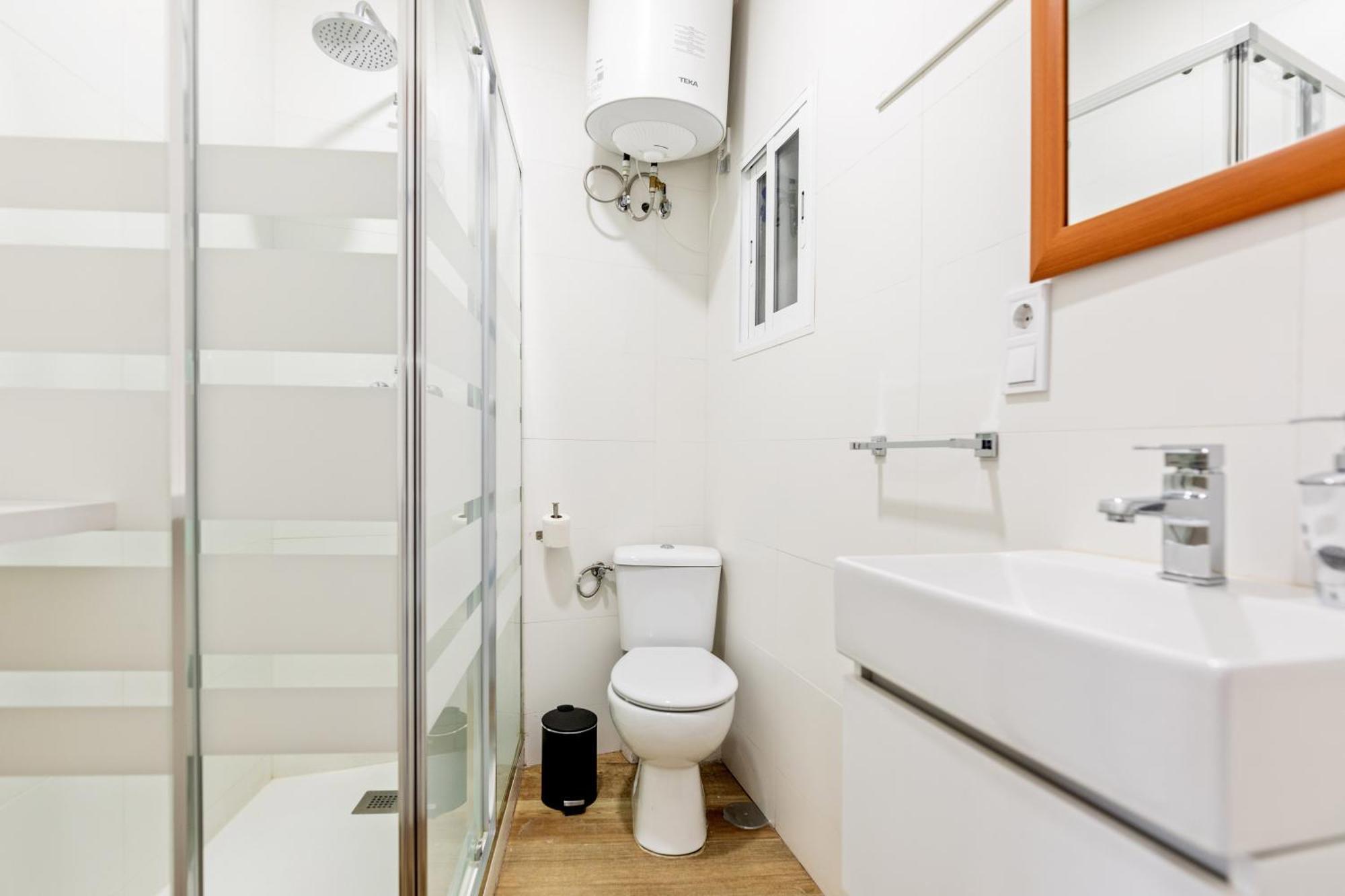 Apartment Jacinto Benavente Centro Madrid