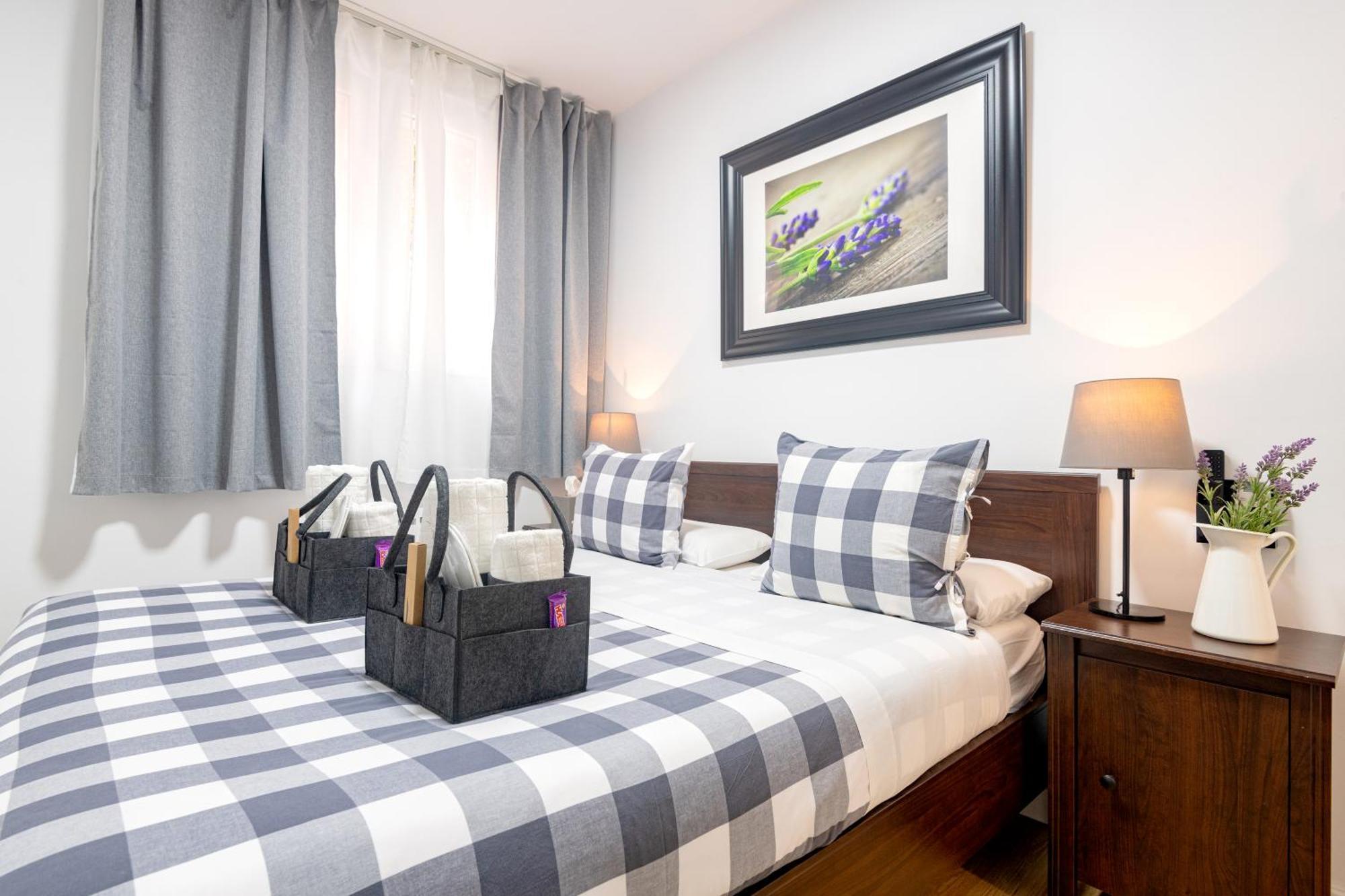 Pleasant Near Center Apartamento *