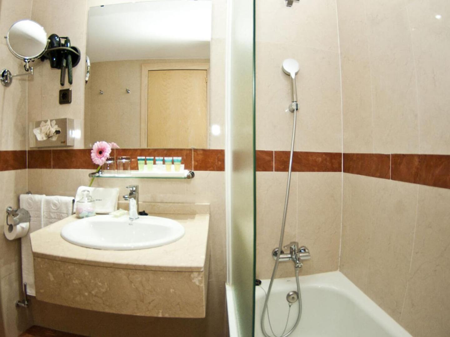 Hotel Senator Castellana Madrid