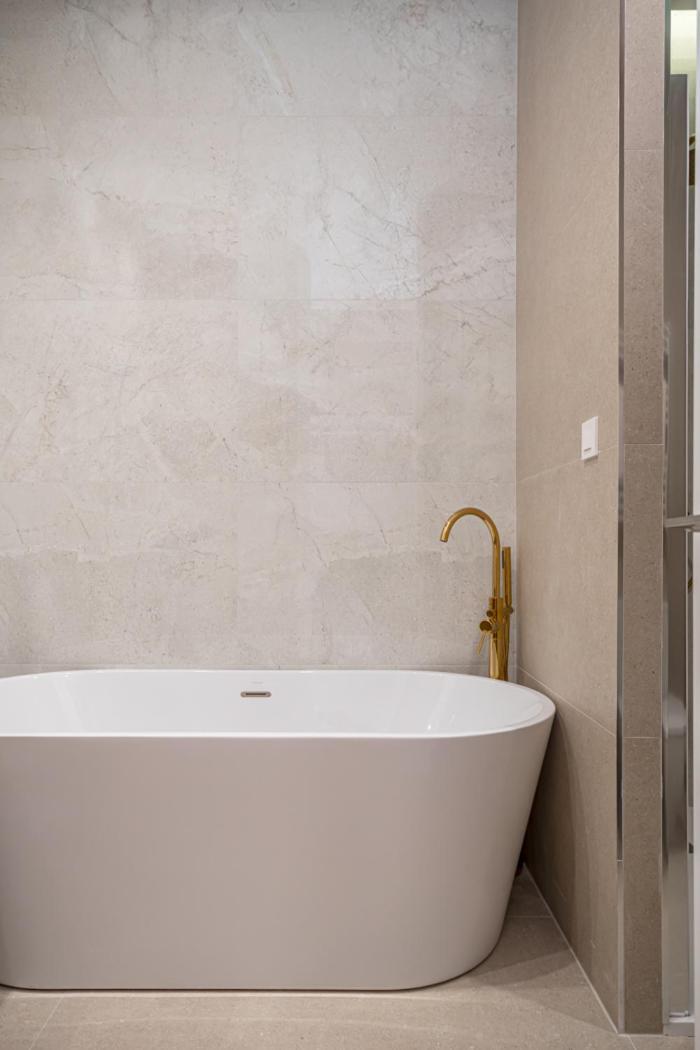 Apartment Lalatina Iv Calle Conde De Romanones 4br 4bh *