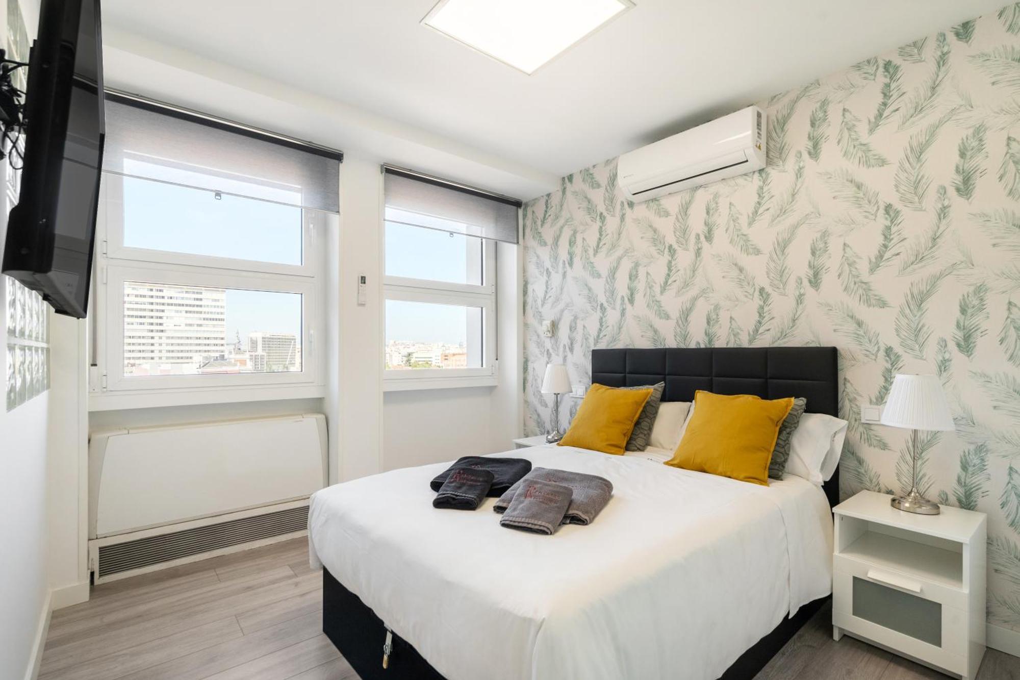 Plaza España By Rentalis Apartamento