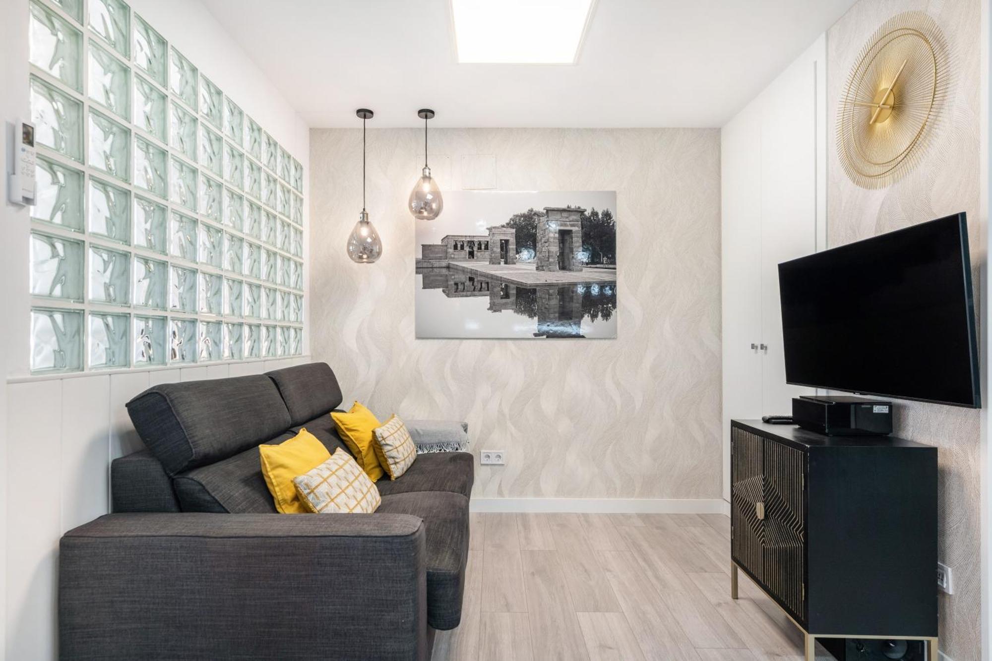Apartamento Plaza España By Rentalis Madrid