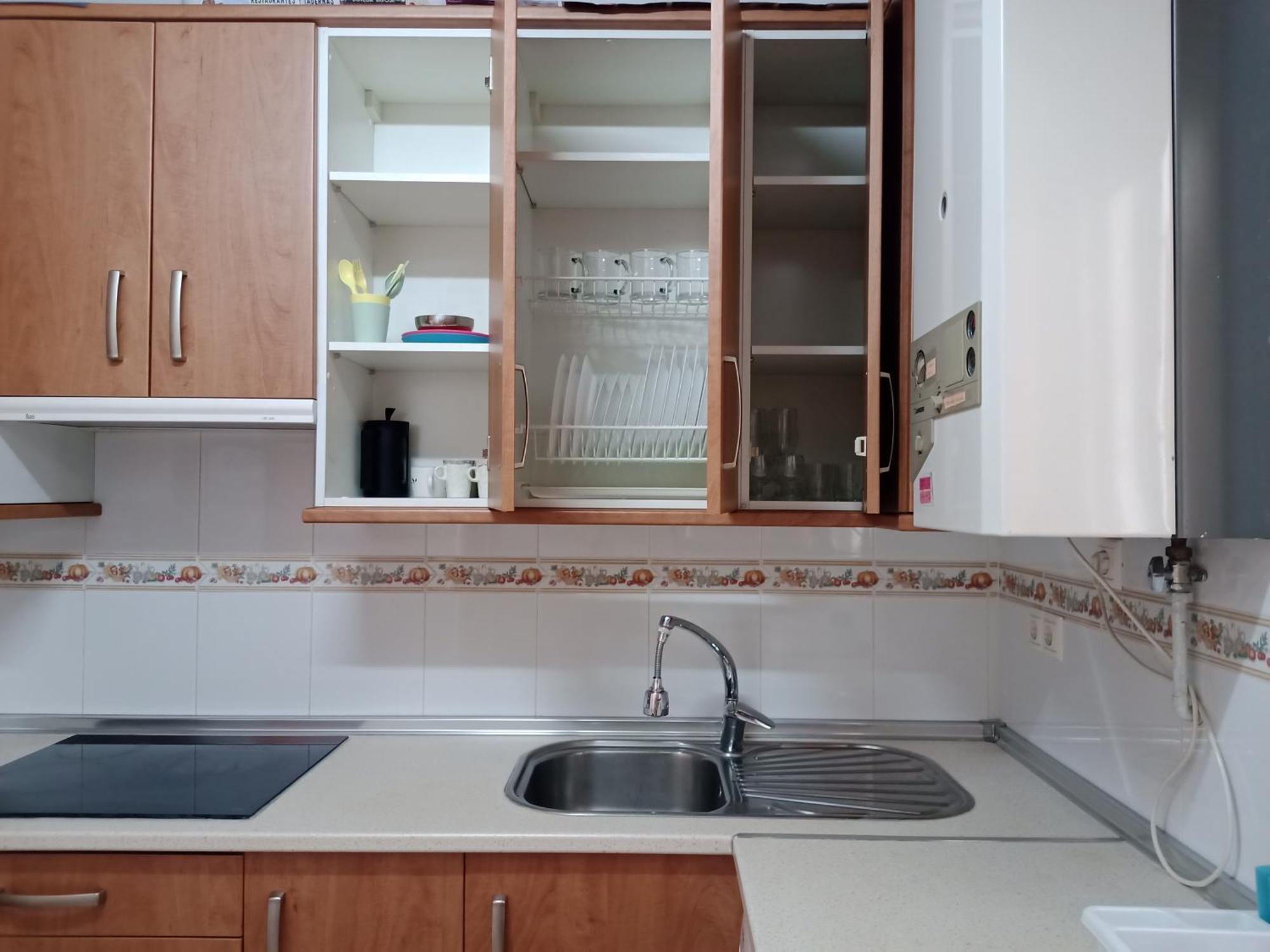 2 Y El Salon Tienen Aire, Centro Gran Via - Plaza De Espana Apartment *