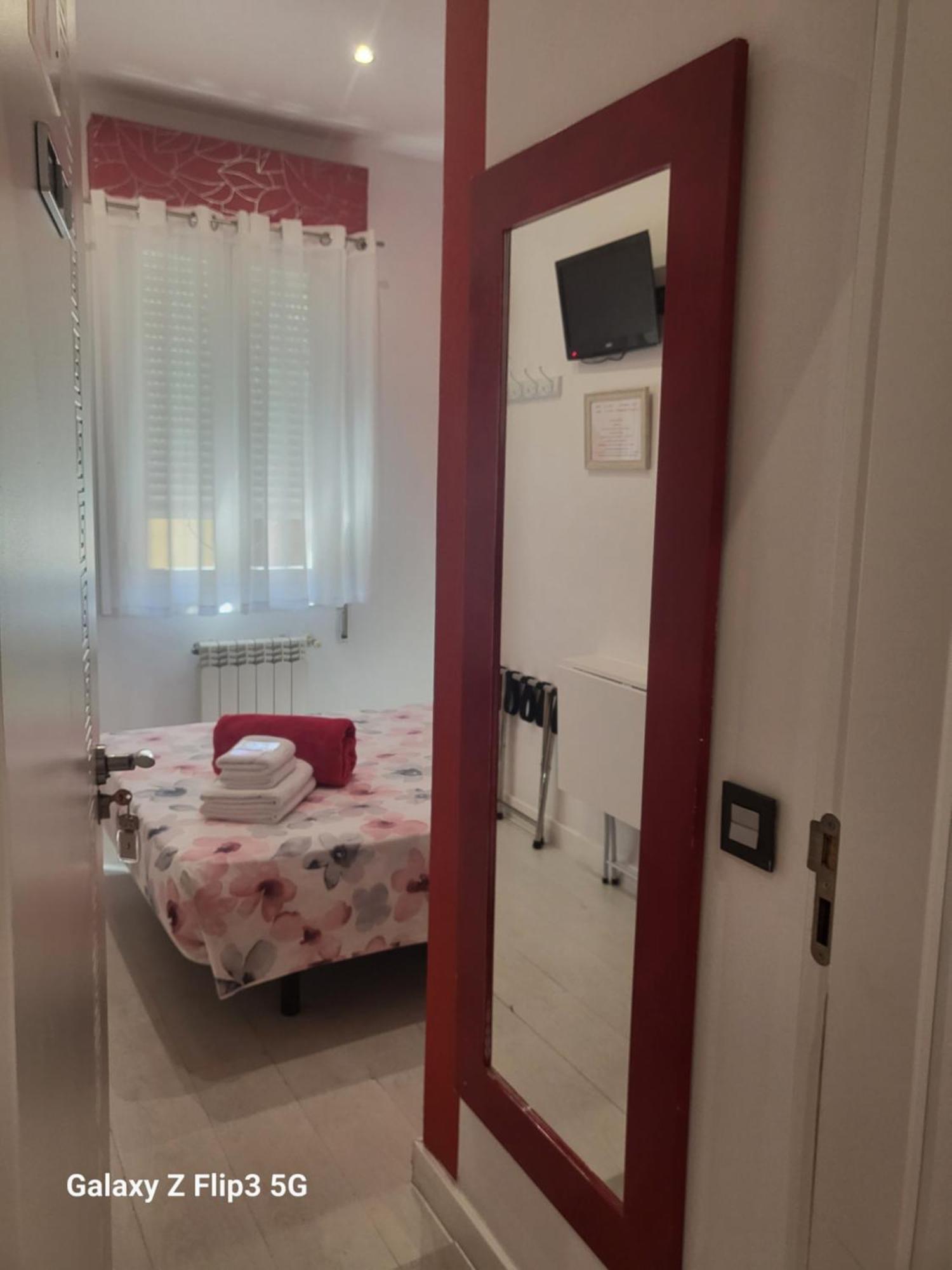 Guest house Hostal Inn Madrid Madrid
