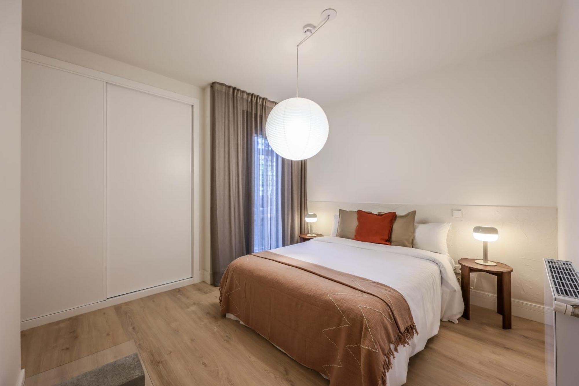 Amazinn Places Palacio Real Apartamento